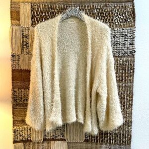🤍 Anthropologie Sleeping on Snow open-front cream sparkly flowy cardigan